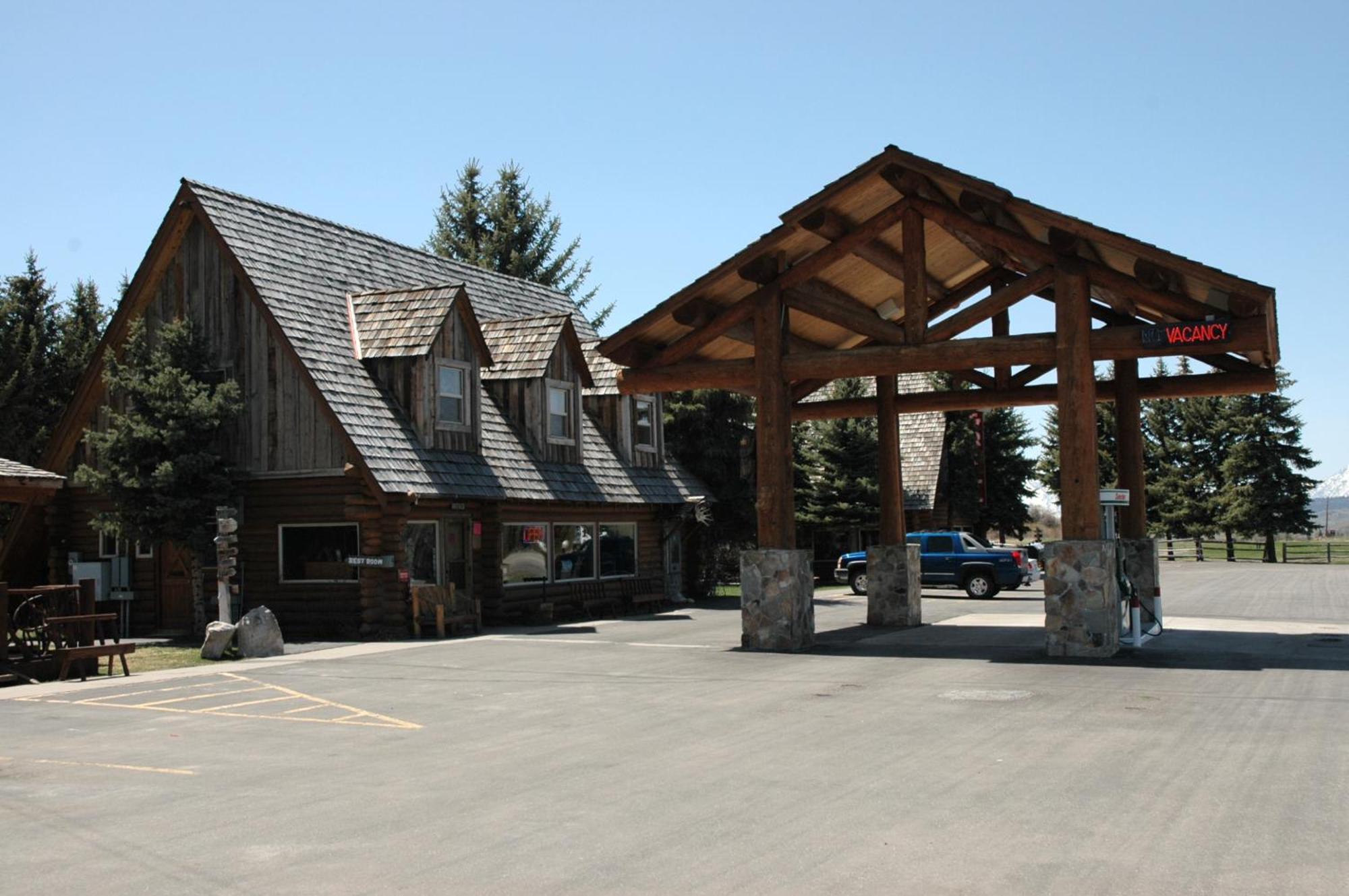 The Hatchet Resort Moran Exterior foto